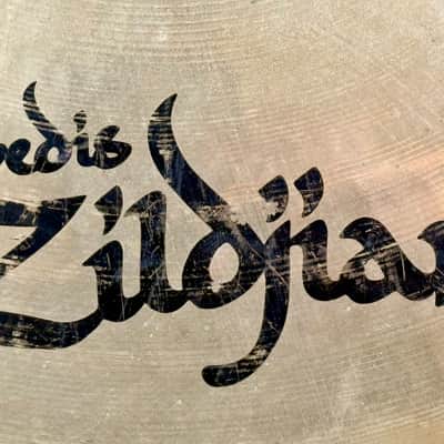 SUPER EXPLOSIVE 18” Zildjian A CUSTOM Crash 1380g image 3