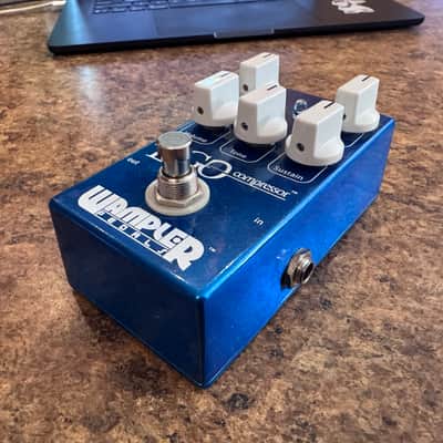 Wampler Ego Compressor V1 (Large Logo) 2010s - Blue image 5