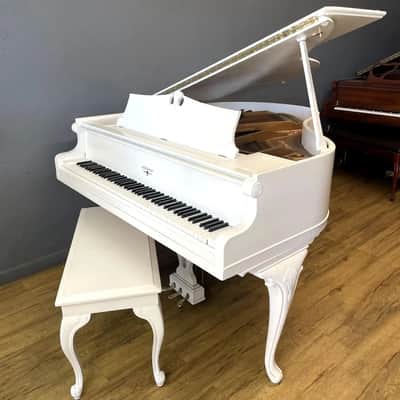 White Baby Grand Piano | Hardman Queen Anne Art-Case Designer image 3