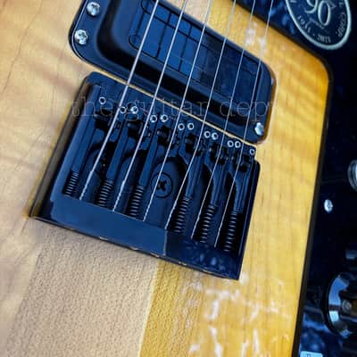 ♚ PRISTINE ♚2022 Rickenbacker 480XC♚TOBACCOGLO♚90th Anniversary♚360♚EBONY♚OHSC♚SAVE ££s image 10