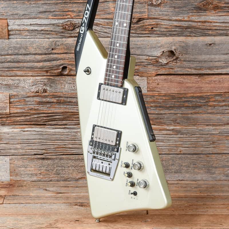 Roland G-707 | Reverb Canada