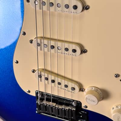 Fender American Ultra Stratocaster Cobra Blue Maple OCCASION image 11