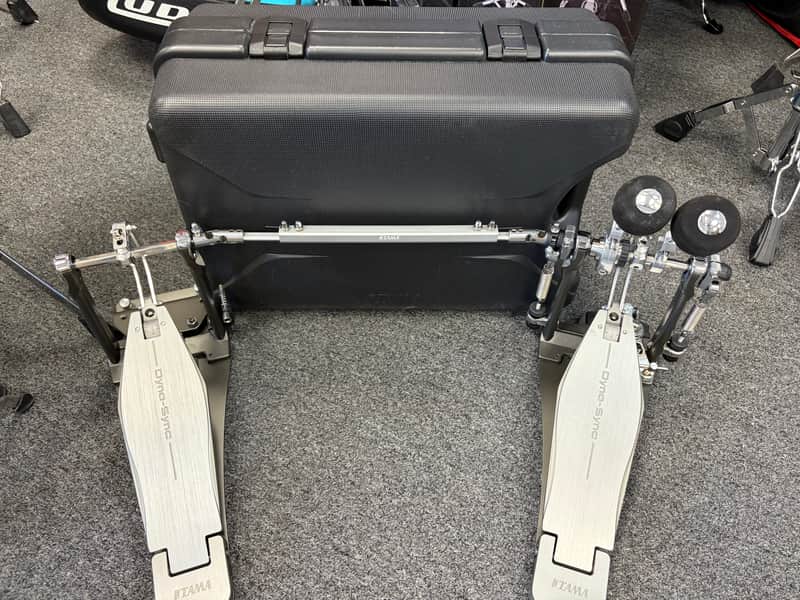 Tama Dyna-sync direct drive Double pedal/case 2026 - brushed chrome image 1