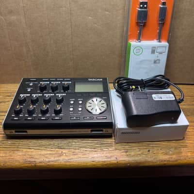 TASCAM Pocketstudio DP-004 Portable Digital 4-Track Recorder please read description image 1