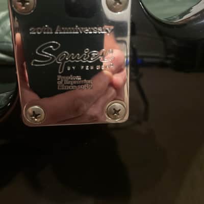 Fender Squire Stratocaster 20th Anniversary 2002 - Black/White image 5
