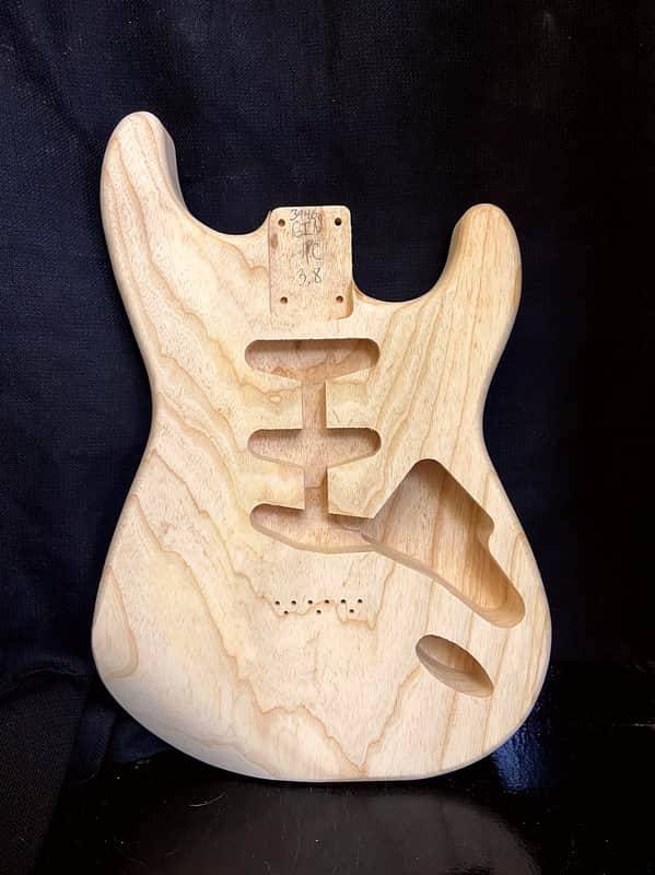 Guitar Mill S-Style Hardtail Body / 1 pc. Ultra Light Swamp Ash / 3 lbs. 8 oz. (#GIN-3946) image 1