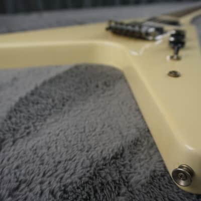 Fernandes/Burny BSV-70 The Function Flying V Short Scale image 5