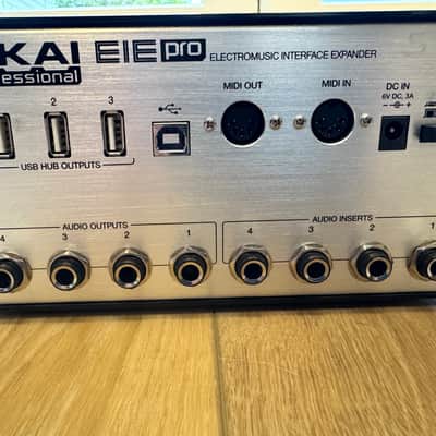Akai EIE Pro USB 2.0 Audio Interface 2010s - Silver image 3