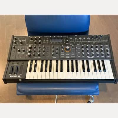 Sequential Pro 3 37-Key 3-Voice Monophonic / Paraphonic Synthesizer 2020 - Present - Black image 3