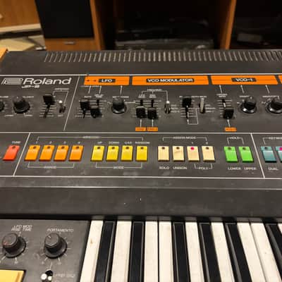 Roland Jupiter-8 image 3