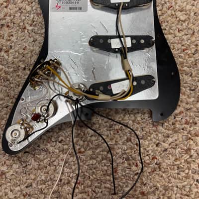 Fender Loaded pickguard 2023-2026 image 7