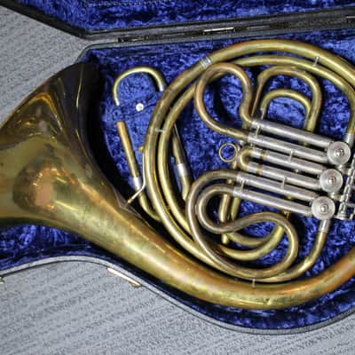 Antique F. X. Hüller French Horn image 3