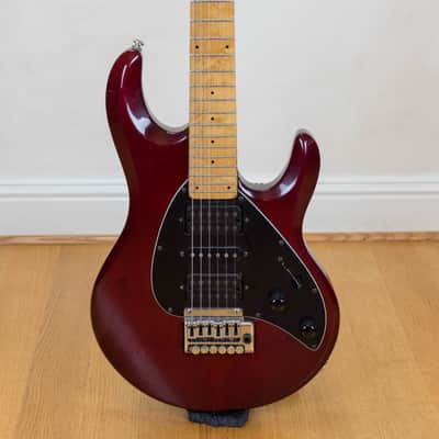 Ernie Ball Music Man Silhouette HSH w/ Free Gig Bag Bild 1