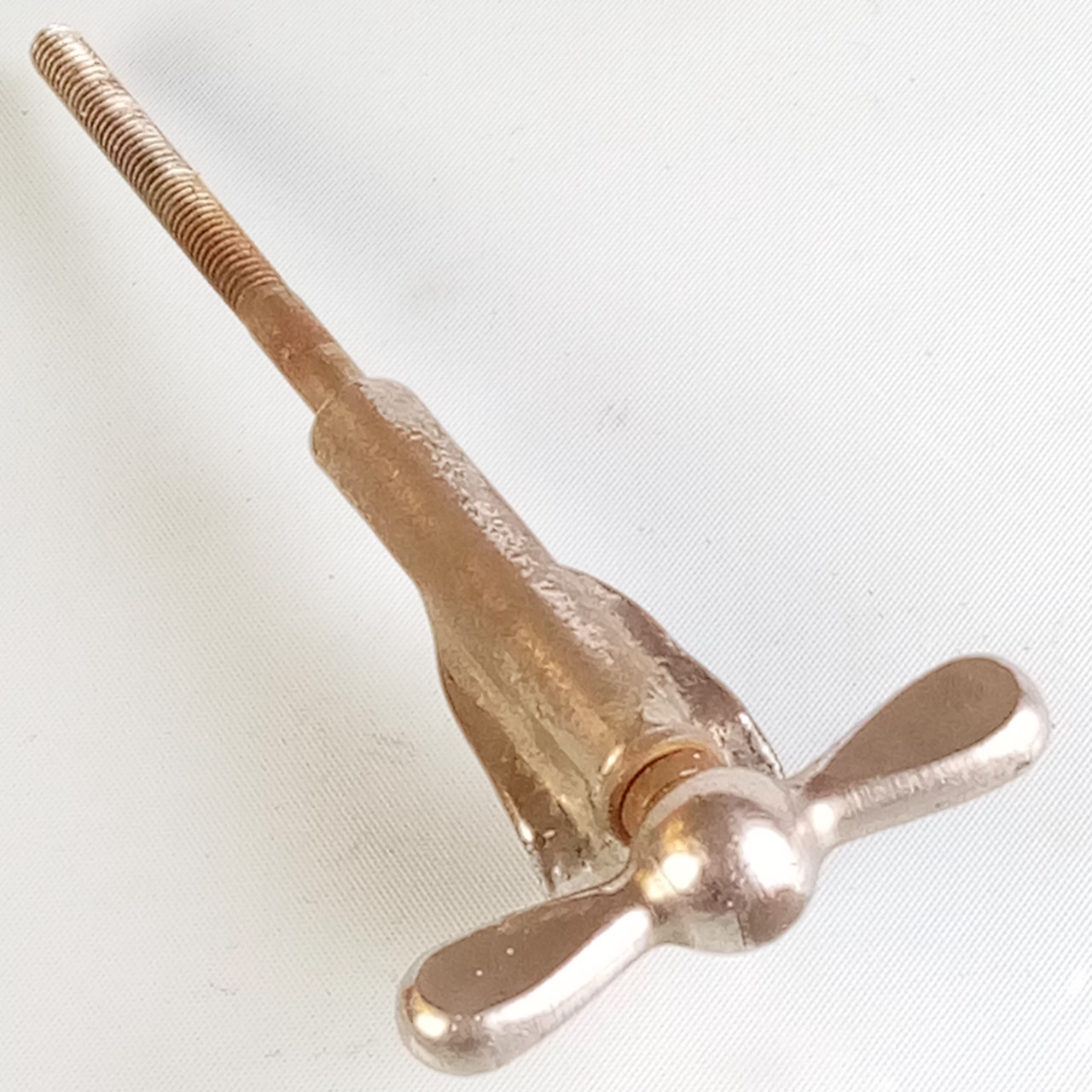 Leedy&Ludwig "L"Stamp Flat-Wing Bowtie Bass-Drum Tension T-Rods+Claws Bow-Tie US — main photograph