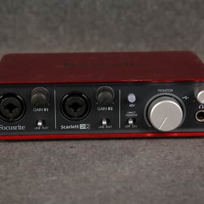 Focusrite Scarlett 2i2 - 2nd Hand image 6