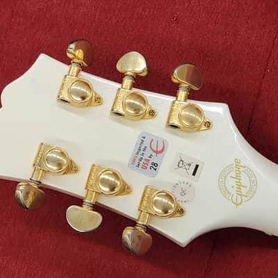 Epiphone Wild Kat - Pearl white gold hardware LTD Custom shop with case image 14