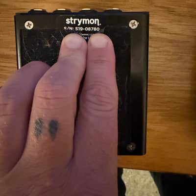Strymon Flint Reverb and Tremolo V1 2012 - 2022 - Black with White Knobs image 2
