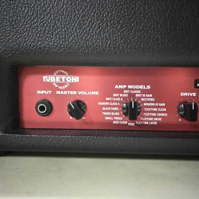 Line 6 Flextone HD 2000s with floorboard image 4