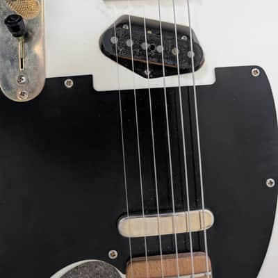 Collectors LSL T Bone One Limited Edition, signed by Frank Iero from My Chemical Romance image 3