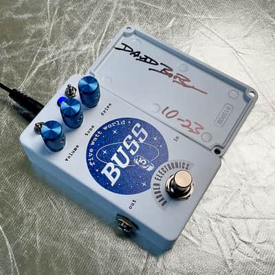 Barber Five Watt World BUSS Oxford white image 1