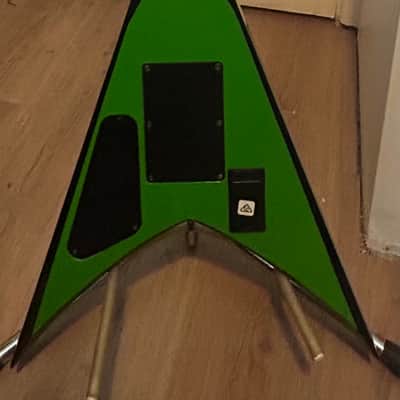Jackson X Series KVXMG King V with Laurel Fretboard 2020 - Present - Slime Green with Black Bevels image 6