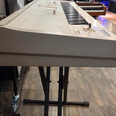Korg Triton Studio 88-Key 120-Voice Polyphonic Workstation w/ Korg Footswitch image 6