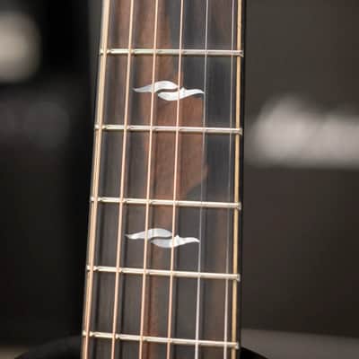 Taylor 814e Grand Auditorium Acoustic/Electric Guitar with Hardshell Case - Used image 9