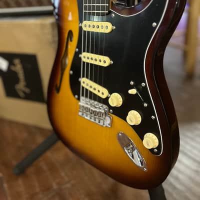 Fender Suona Stratocaster Thinline Violin Burst / 7lbs. 0.5 oz. #US23066201 image 9