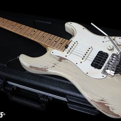 Luxxtone Guitars Choppa S in Aged Trans White with Floyd Rose & Flame Maple Neck image 3