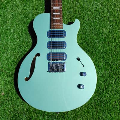 Brownsville Choirboy 12 Mint Green image 1