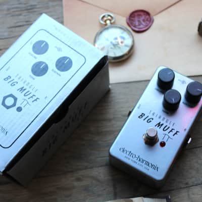 Electro-Harmonix "Triangle Big Muff Pi" image 10
