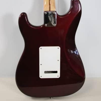 Fender Standard Stratocaster with Maple Fretboard 2000 - Midnight Wine image 3