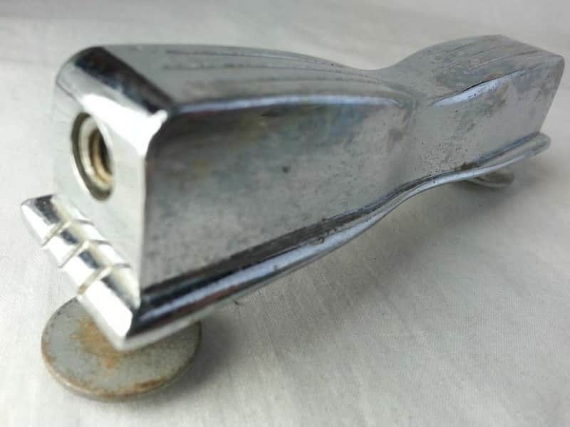 *Ludwig WFL 1x Bow-Tie Bass Drum Lug Chrome 50s/60s Vintage Bowtie Club-Date USA image 1