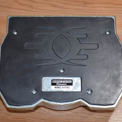 Damage Control Womanizer Distortion/Preamp image 11