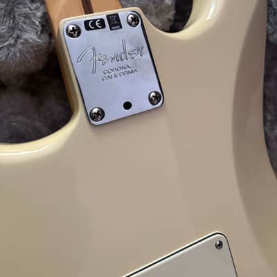 Fender American Professional Stratocaster 2017 - Olympic White image 6