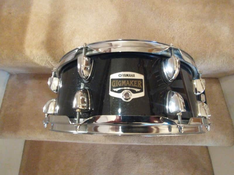 Yamaha Gigmaker gig maker14 x 5.5 snare drum snare drum black sparkle black sparkle excellent condition excellent condition image 1