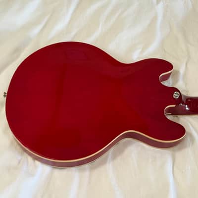 2020 Epiphone Casino Coupe - Small Body (Les Paul Size) Casino - Cherry - Free Pro Setup image 8