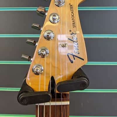 Fender Mexican Standard Stratocaster 2012 Sunburst Electric Guitar image 2