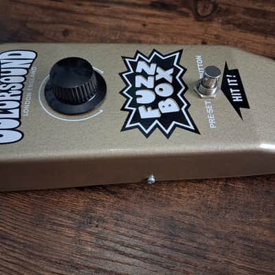 Sola Sound Colorsound "SAKATA" One Knob Fuzz (Tone Bender 1.5) - D*A*M 2025 - Gold image 3