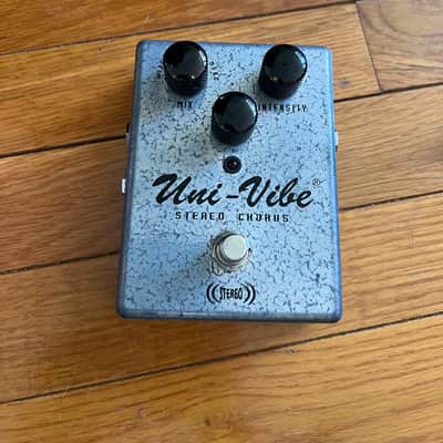 ギター Uni Vibe Stereo Chorus / Jim Dunlop Dunlop Uni-Vibe Stereo Chorus (Stereo Record) - YouTube