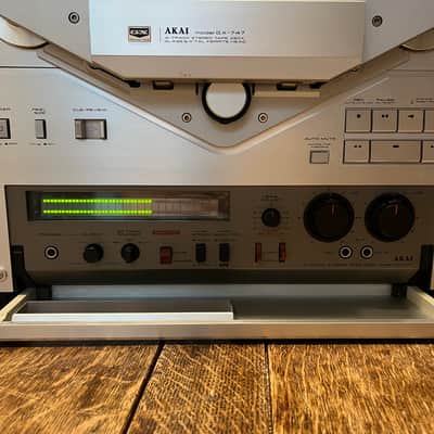 Akai GX-747 2-Channel 4-Track Tape Recorder + Remote, Manuals & Maxell UD 35-180 Tape Bundle image 4