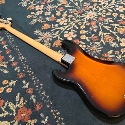 Fender Select Precision Bass 2012 - 2-Color Sunburst image 13
