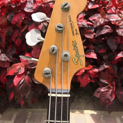Squier Medium Scale 32'' Precision Bass 1985/1986 Made in Japan (MIJ) image 17