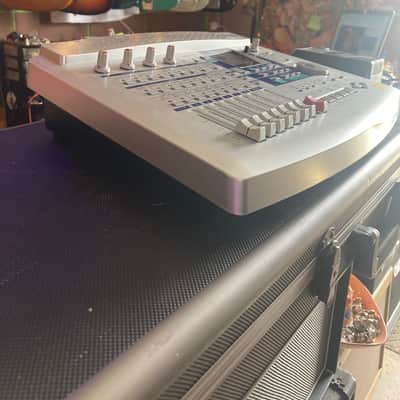 TASCAM Digital Portastudio 788 - Silver image 3