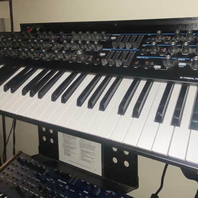 Novation Summit 61-Key 16-Voice Synthesizer 2019 - Present - Black image 2