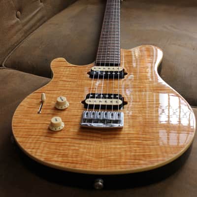 Ernie Ball Music Man Axis Super Sport lefty Natural Flame Maple Top image 3