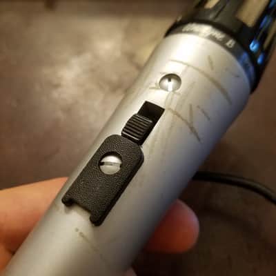 Shure Hi-Z Unidirectional Dynamic Mic 515SAC Unidyne B + Clip IOB 1968 - black and silver image 5