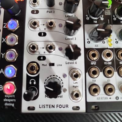 4MS Listen Four 2020s - Silver image 1