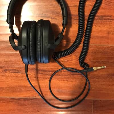 Sony MDR 7510 Professional Studio Headphones image 1