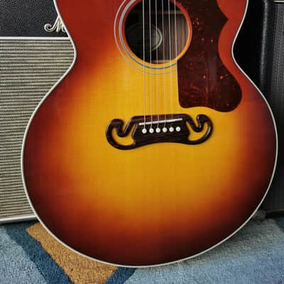 Gibson SJ-200 Studio Rosewood 2022 - Rosewood Burst image 2